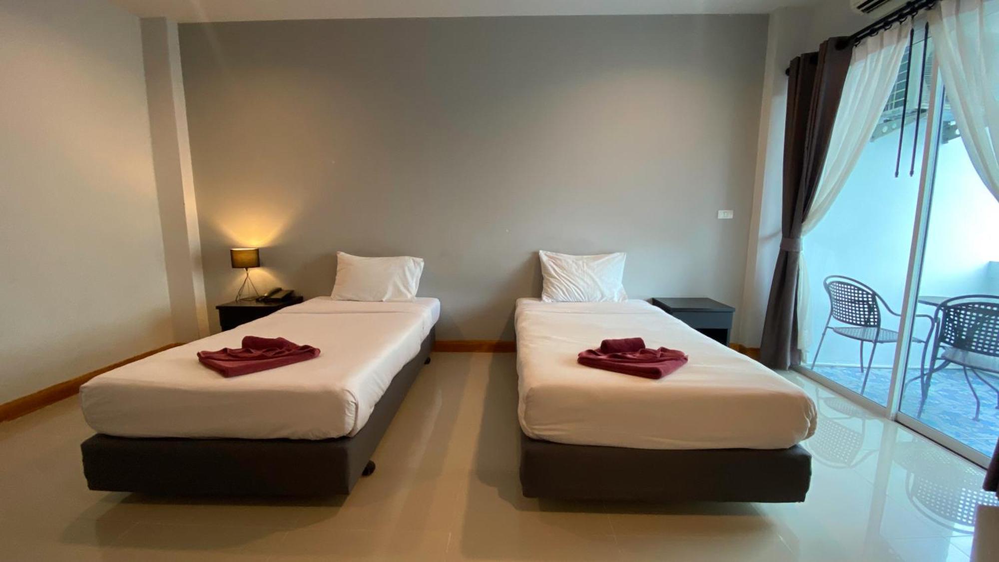 Hotel Karon Sea Side Exterior foto